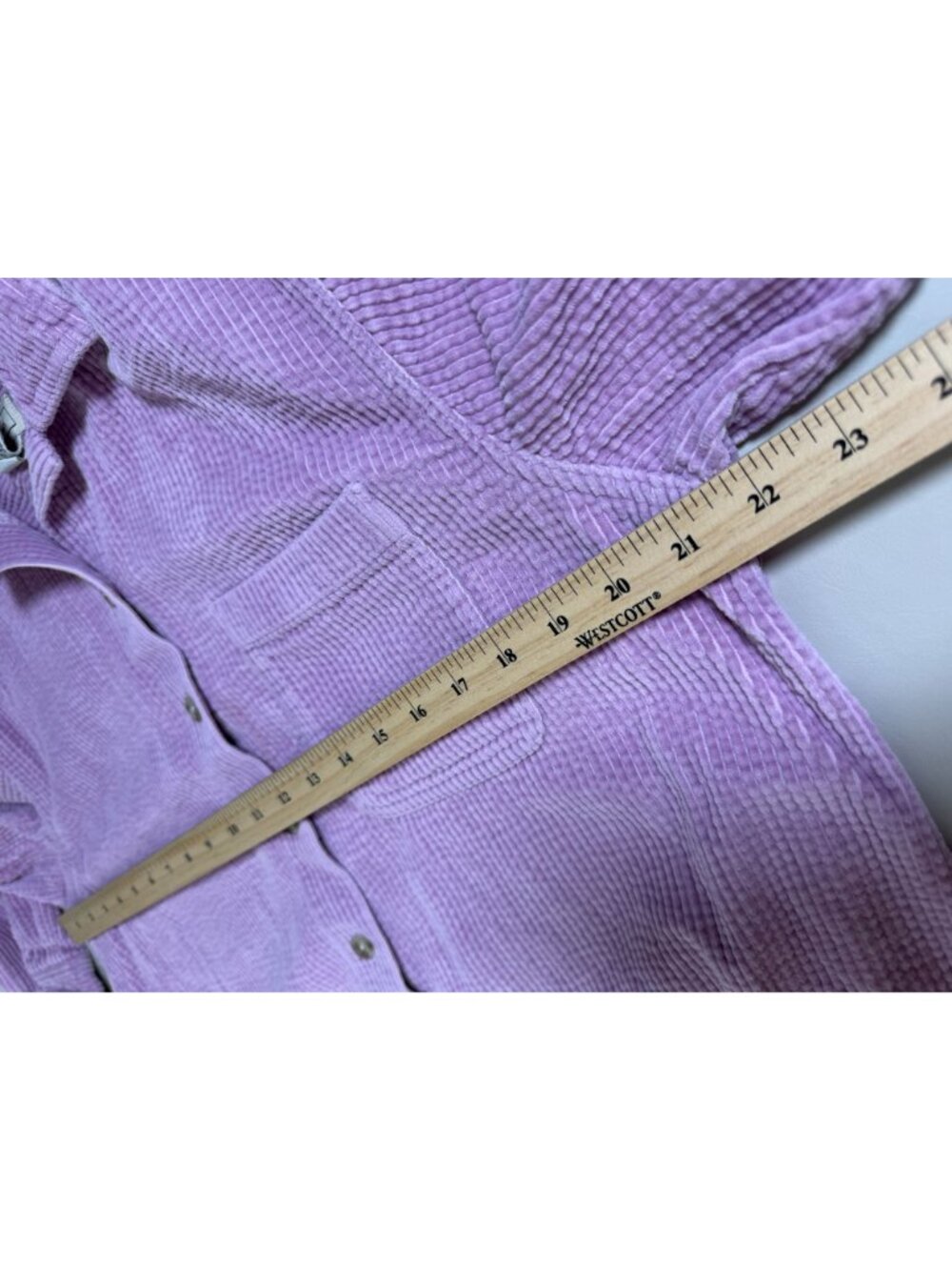 L.L. Bean Purple Pink Comfort Corduroy Button Up Shirt Medium Petite 100% Cotton - Picture 4 of 14